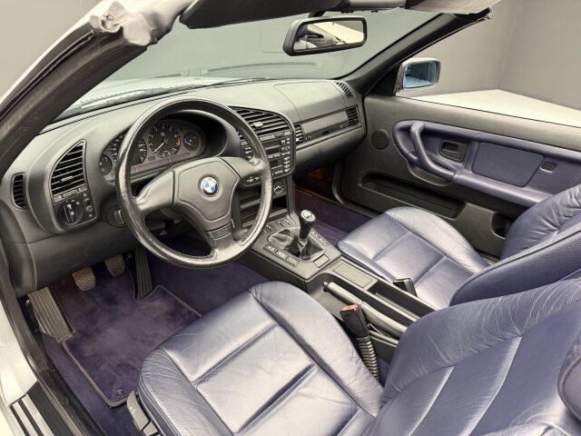 BMW 320 i