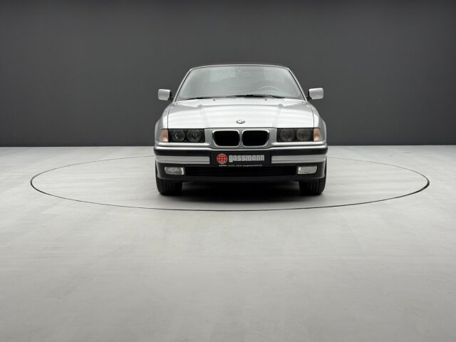 BMW 320 i
