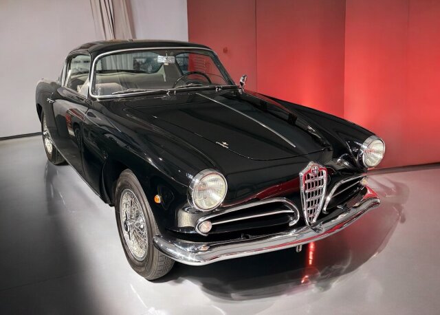 
            Alfa Romeo 1900 C Super Sprint Coupe Superleggera        