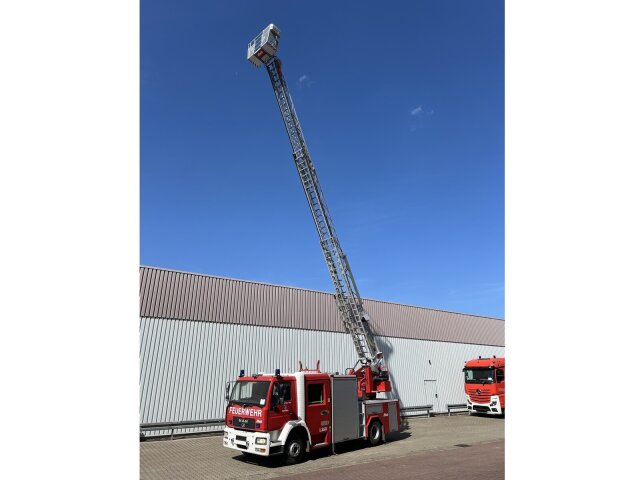 MANLE 15.255 4x2 LLC Doka, Metz DLA-K 12/9 Feuerwehr Drehleiter