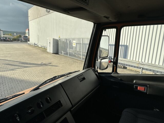 Mercedes-Benz Vario