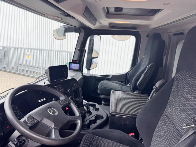 Mercedes-Benz Arocs