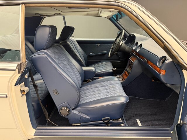 Mercedes-Benz 280