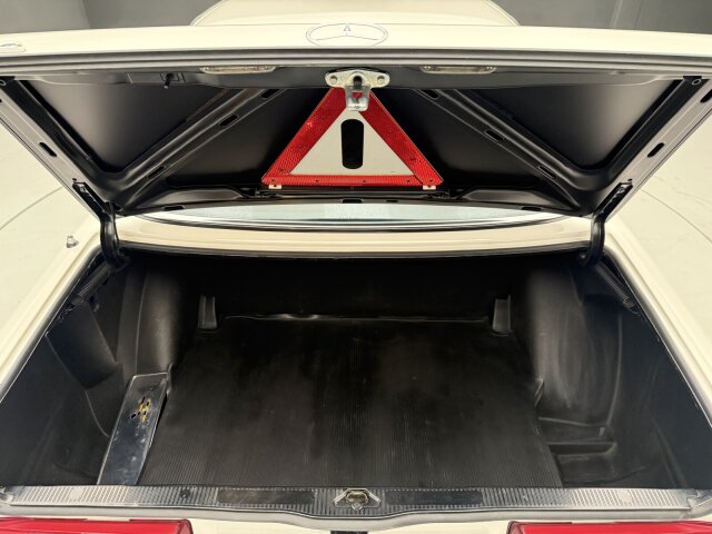 Mercedes-Benz 280