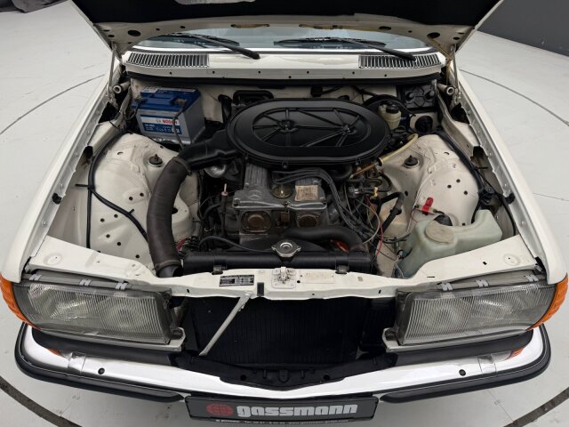 Mercedes-Benz 280