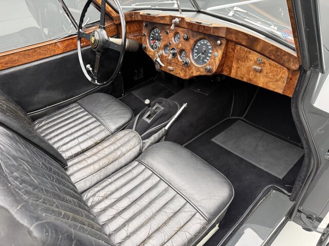 Jaguar XK