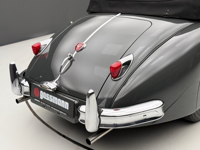 Jaguar XK