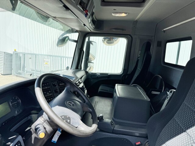 Mercedes-Benz Actros