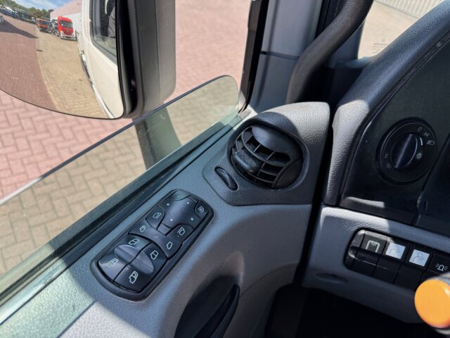 Mercedes-Benz Actros