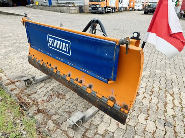 Schmidt -