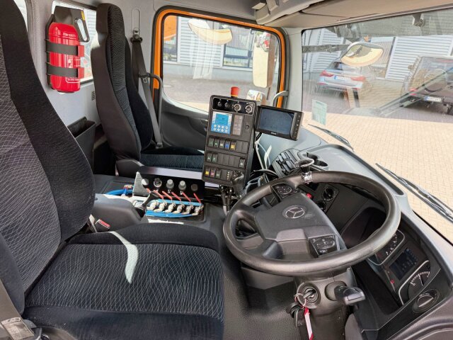 Mercedes-Benz Atego