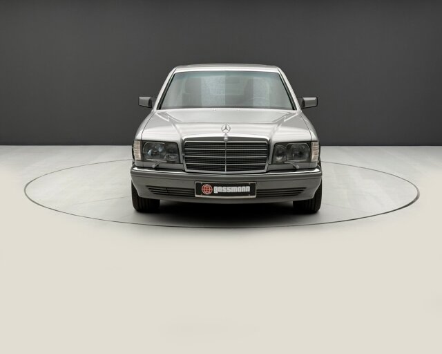 Mercedes-Benz 560