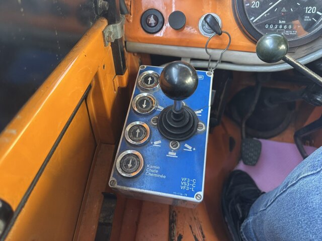Unimog U