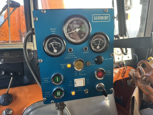 Unimog U