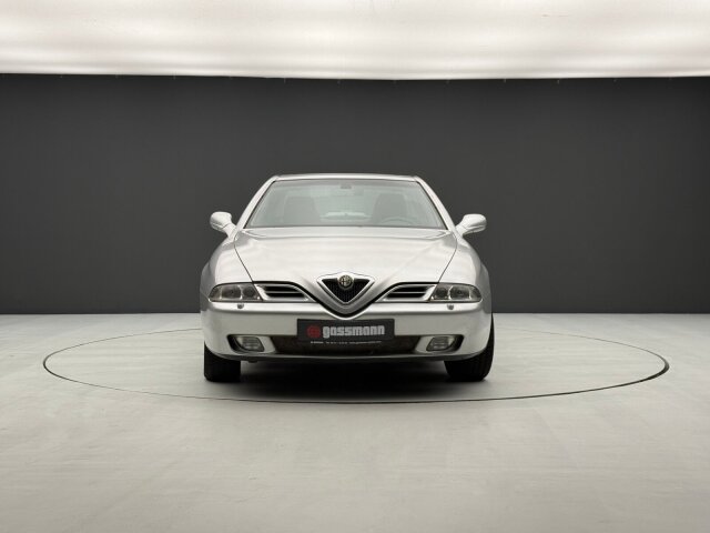 Alfa Romeo 166
