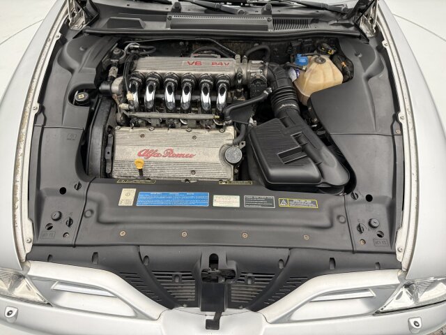 Alfa Romeo 166