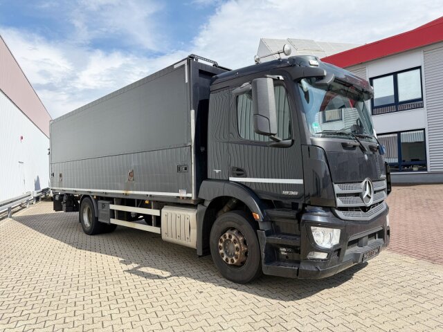 Mercedes-Benz Antos