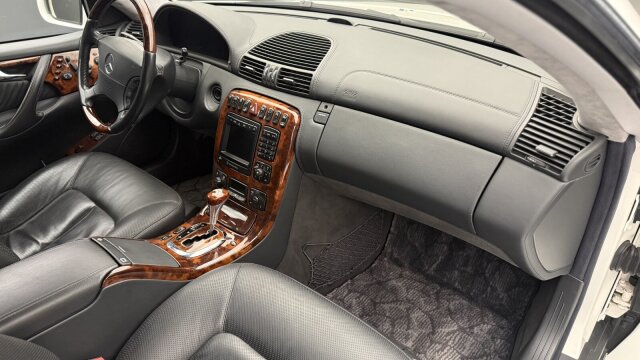 Mercedes-Benz CL 600