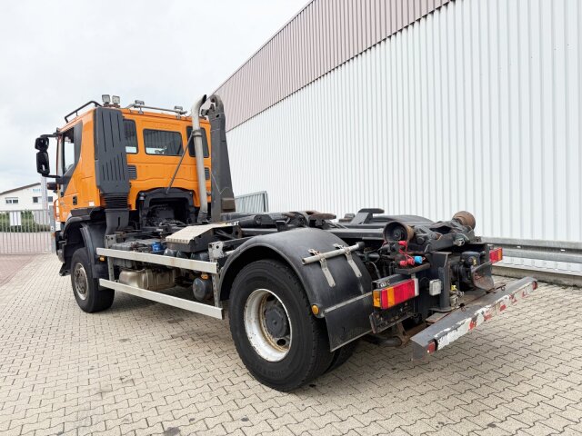 Iveco Trakker