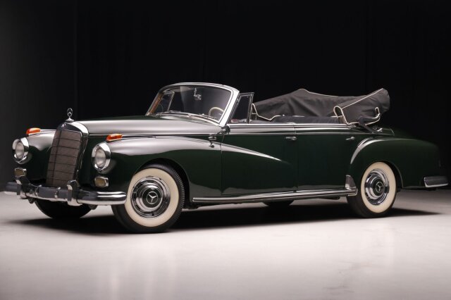 Mercedes-Benz300 D Cabriolet - W189