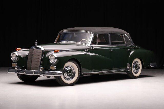 Mercedes-Benz 300