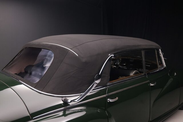 Mercedes-Benz 300