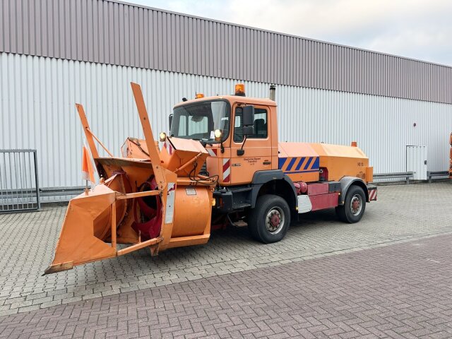 MAN19.464 4x4 BB, Schneefräse mit Separatmotor