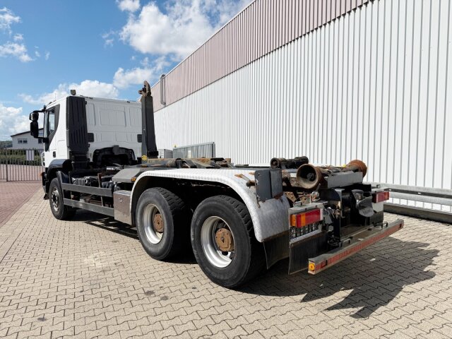 Iveco Trakker