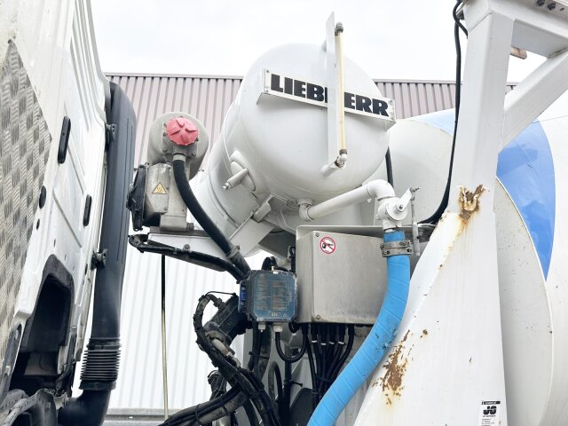 Mercedes-Benz Arocs