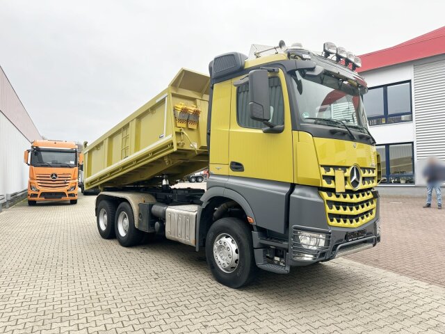 Mercedes-Benz Arocs