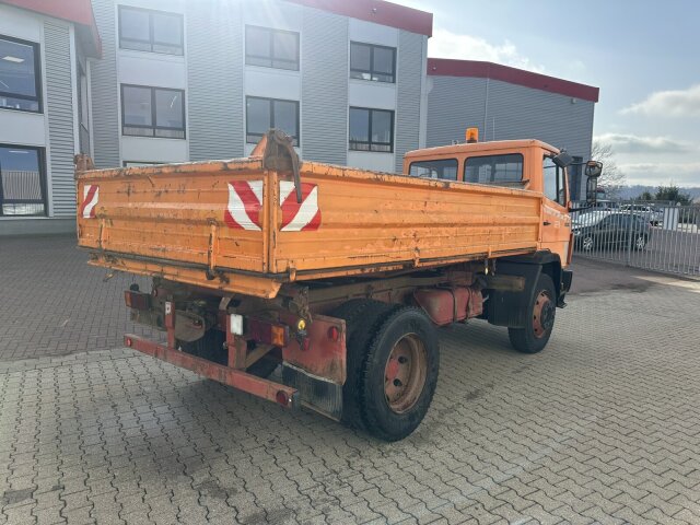 Mercedes-Benz -