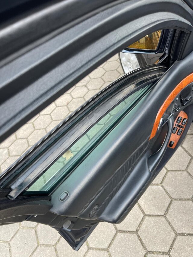 Mercedes-Benz S 600