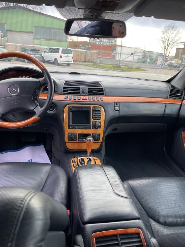 Mercedes-Benz S 600
