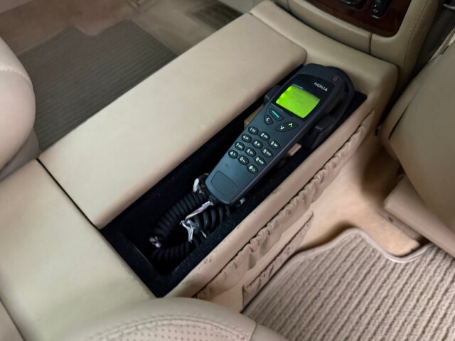 Mercedes-Benz S 600