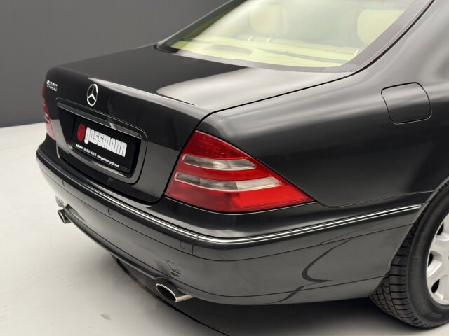 Mercedes-Benz S 600