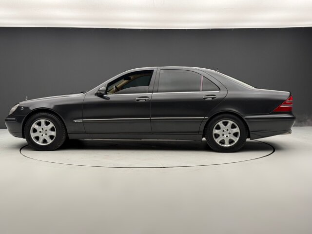 Mercedes-Benz S 600