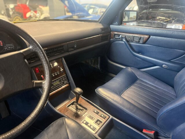 Mercedes-Benz 500