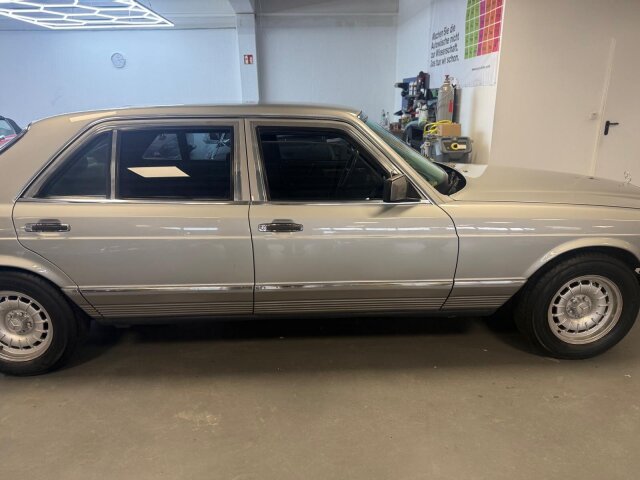 Mercedes-Benz 500