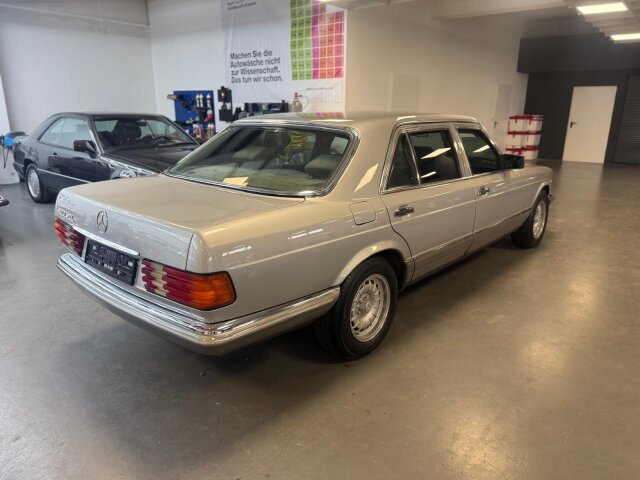 Mercedes-Benz 500