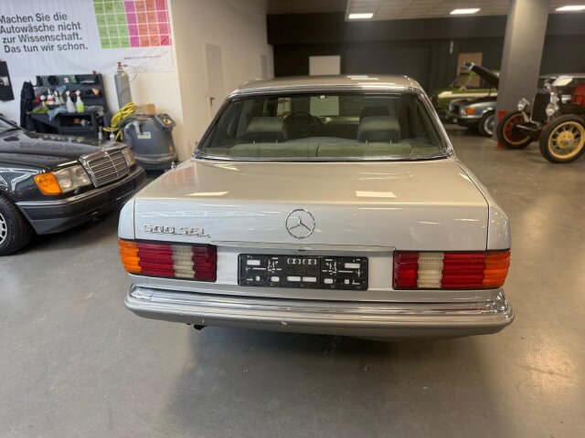 Mercedes-Benz 500