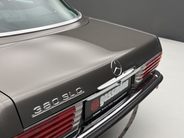 Mercedes-Benz 380