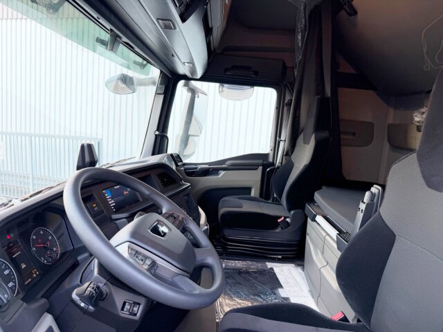 MAN TGX