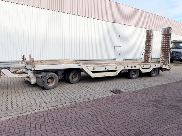 ZANDTCARGOAT 400, Verbr. auf 3m, Radmulden, hydr. Rampen