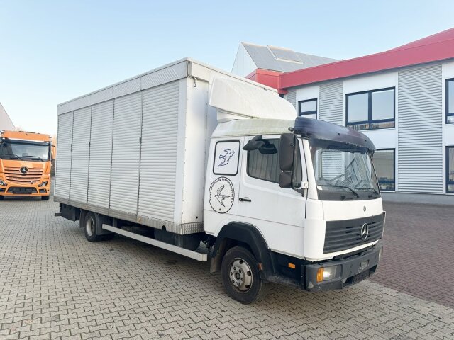 Mercedes-Benz -