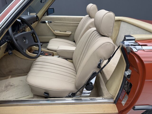 Mercedes-Benz 380