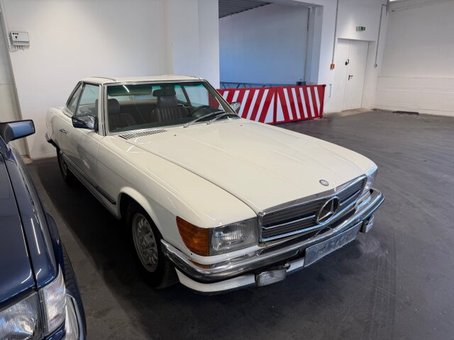 Mercedes-Benz 380