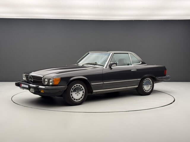 Mercedes-Benz380 SL Roadster mit Hardtop R107