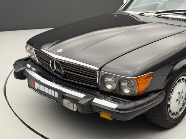 Mercedes-Benz 380