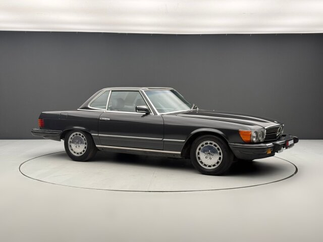 Mercedes-Benz 380