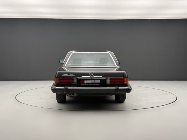 Mercedes-Benz 380